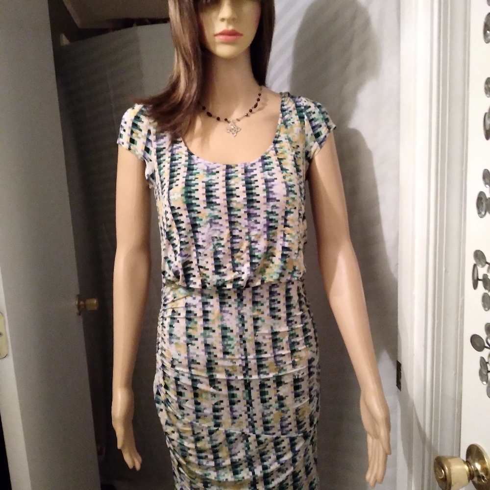 Dress/Marc/Andnew Marc sz 4  sl 28 len